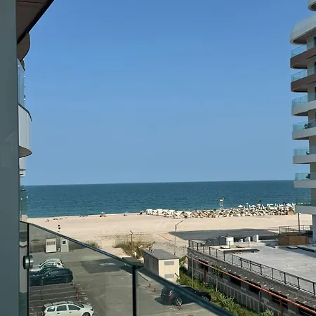 Azuria - Sea Line In Casa Del Mar - Sea View, Terrace And Private Parking Mamaia