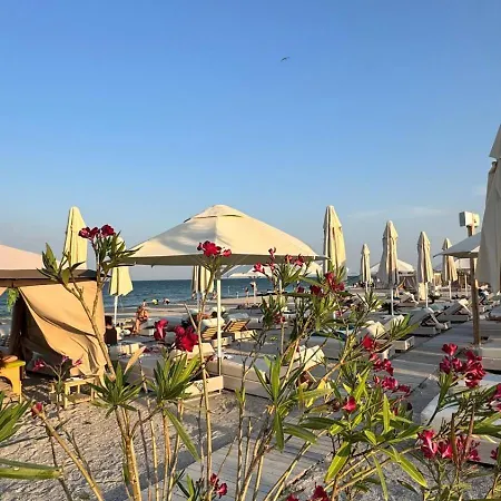 Lägenhet Azuria - Sea Line In Casa Del Mar - Sea View, Terrace And Private Parking Mamaia