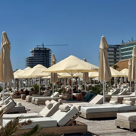 Lägenhet Azuria - Sea Line In Casa Del Mar - Sea View, Terrace And Private Parking *